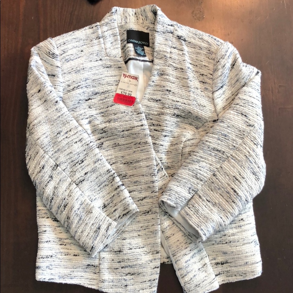 NWT Women’s black gray, cream lined dress jacket